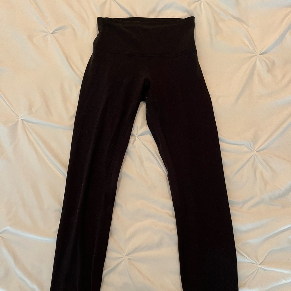 Lululemon Align Leggings (size 4 but also can fit a 6)